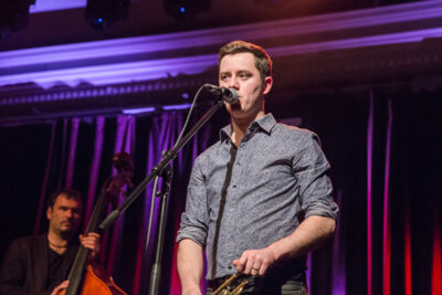 Jean-Paul Estievenart Trio @ De Casino St.-Niklaas, picture 29, photographed by Guy Danneels - FrontView Magazine