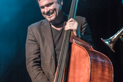 Jean-Paul Estievenart Trio @ De Casino St.-Niklaas, picture 32, photographed by Guy Danneels - FrontView Magazine