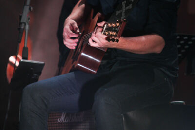 De 3JS en Bart Herman - Bronnen @ Arenbergschouwburg, picture 21, photographed by Bianca van Barneveld - FrontView Magazine