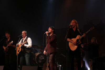 De 3JS en Bart Herman - Bronnen @ Arenbergschouwburg, picture 34, photographed by Bianca van Barneveld - FrontView Magazine