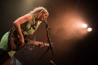 Katzenjammer @ Het Depot, picture 19, photographed by Gino Verhulst - FrontView Magazine