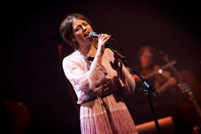 Laïs - 20 jaar @ Cultuurcentrum Hasselt, picture 5, photographed by Kristof Hayen - FrontView Magazine