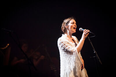Laïs - 20 jaar @ Cultuurcentrum Hasselt, picture 10, photographed by Kristof Hayen - FrontView Magazine