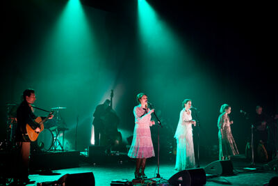 Laïs - 20 jaar @ Cultuurcentrum Hasselt, picture 12, photographed by Kristof Hayen - FrontView Magazine