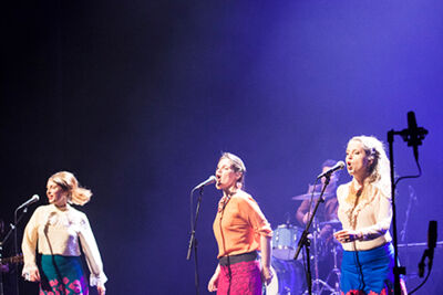 Laïs - 20 jaar @ Cultuurcentrum Hasselt, picture 18, photographed by Kristof Hayen - FrontView Magazine
