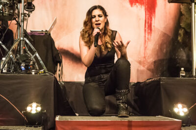 Delain @ Dynamo, picture 18, photographed by Dorien Goetschalckx - FrontView Magazine
