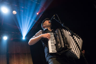 Fiddler's Green @ Paaspop 2015, picture 6, photographed by Dorien Goetschalckx - FrontView Magazine