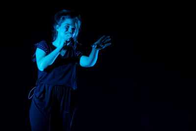 Selah Sue @ Paaspop 2015, picture 5, photographed by Dorien Goetschalckx - FrontView Magazine