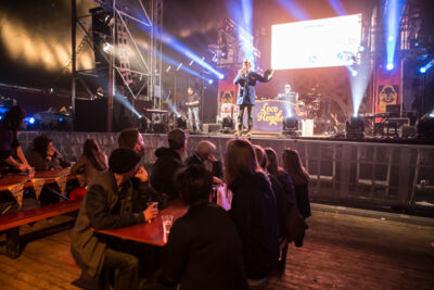 De Theo's @ Paaspop 2015, picture 2, photographed by Dorien Goetschalckx - FrontView Magazine