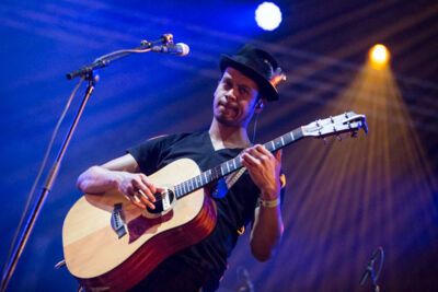 Dotan @ Paaspop 2015, foto 9, foto's door Dorien Goetschalckx - FrontView Magazine