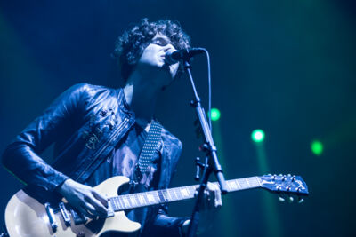 The Kooks @ Paaspop 2015, picture 6, photographed by Dorien Goetschalckx - FrontView Magazine