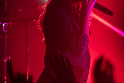Tove Lo Botanique, picture 14, photographed by Kris Saelen - FrontView Magazine