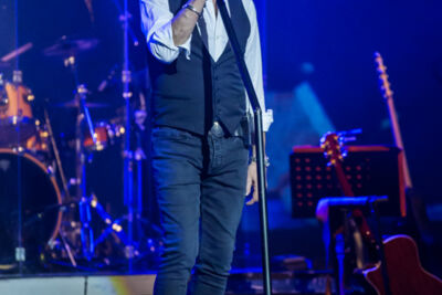 Rob de Nijs @ Capitole te Gent, picture 2, photographed by Guy Danneels - FrontView Magazine