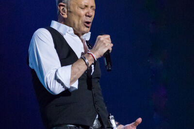 Rob de Nijs @ Capitole te Gent, picture 60, photographed by Guy Danneels - FrontView Magazine