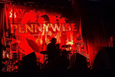 Pennywise @ GroezRock 2015, picture 1, photographed by Edwin Houdevelt - FrontView Magazine