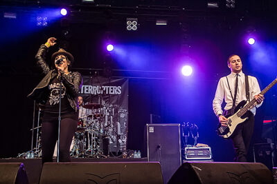 The Interrupters @ GroezRock 2015, picture 3, photographed by Edwin Houdevelt - FrontView Magazine