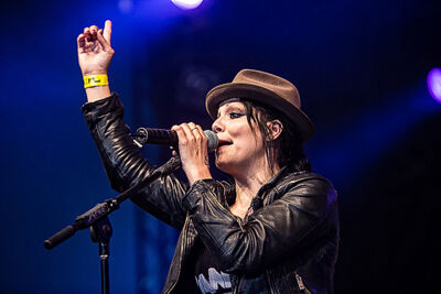 The Interrupters @ GroezRock 2015, picture 8, photographed by Edwin Houdevelt - FrontView Magazine