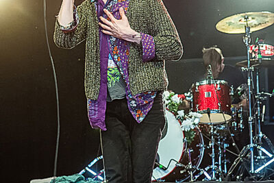 Turbowolf @ GroezRock 2015, picture 2, photographed by Edwin Houdevelt - FrontView Magazine