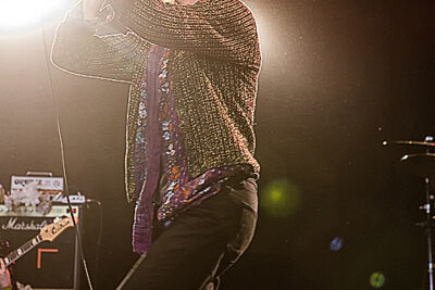 Turbowolf @ GroezRock 2015, picture 4, photographed by Edwin Houdevelt - FrontView Magazine