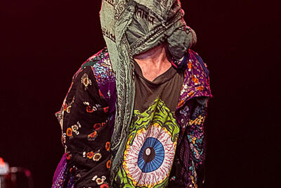 Turbowolf @ GroezRock 2015, picture 24, photographed by Edwin Houdevelt - FrontView Magazine