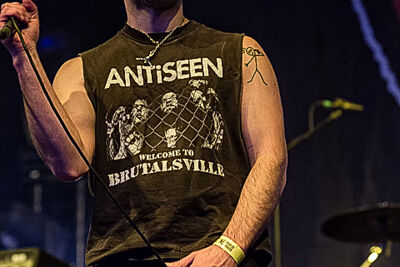 Satanic Surfers @ GroezRock 2015, picture 11, photographed by Edwin Houdevelt - FrontView Magazine