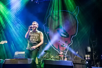 Satanic Surfers @ GroezRock 2015, picture 23, photographed by Edwin Houdevelt - FrontView Magazine