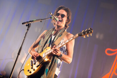 Jett Rebel @ Ribs & Blues 2015, picture 11, photographed by Dorien Goetschalckx - FrontView Magazine