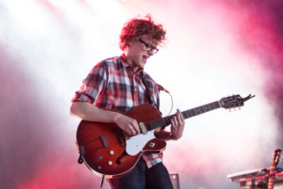 Douglas Firs @ Gladiolen 2015 Dag 2, foto 19, foto's door Guy Danneels - FrontView Magazine