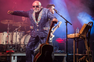 Urbanus & De Fanfaar @ Gladiolen 2015 Dag 2, foto 28, foto's door Guy Danneels - FrontView Magazine