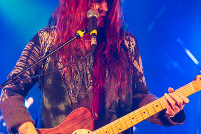 Carolyn Wonderland @ Duvelblues, picture 22, photographed by Marc Verdonck - FrontView Magazine