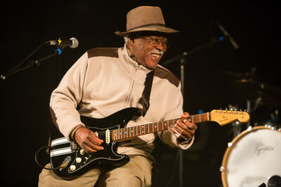 Jimmy Burns & Luca Giordano Band feat. Quique Gomez @ Duvelblues, picture 4, photographed by Marc Verdonck - FrontView Magazine