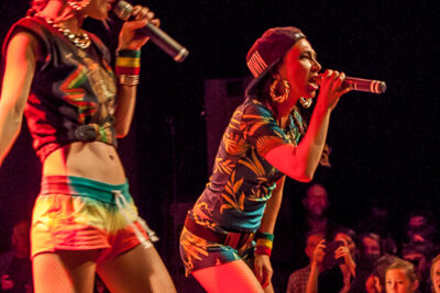 Release Party Slongs Dievanongs @ De Studio, picture 13, photographed by Alex Wyckmans - FrontView Magazine