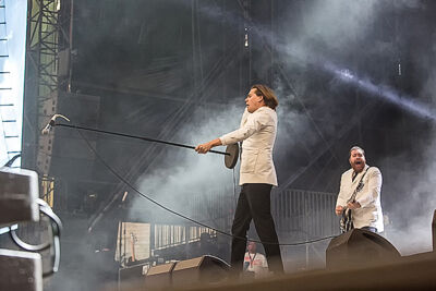 The Hives @ Rock Im Revier 2015, foto 4, foto's door Edwin Houdevelt - FrontView Magazine