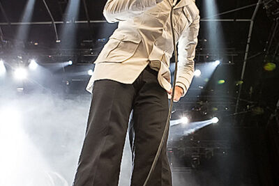 The Hives @ Rock Im Revier 2015, foto 6, foto's door Edwin Houdevelt - FrontView Magazine