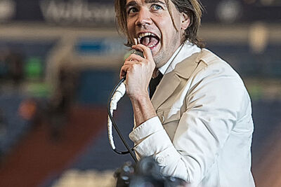 The Hives @ Rock Im Revier 2015, foto 32, foto's door Edwin Houdevelt - FrontView Magazine