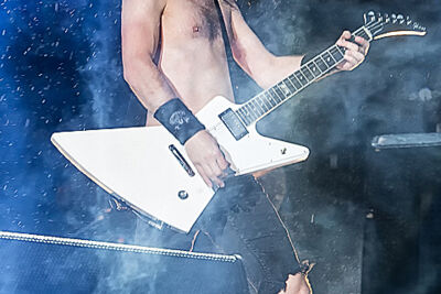 Airbourne @ Rock Im Revier 2015, foto 20, foto's door Edwin Houdevelt - FrontView Magazine