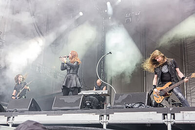 Epica @ Rock Im Revier 2015, foto 9, foto's door Edwin Houdevelt - FrontView Magazine