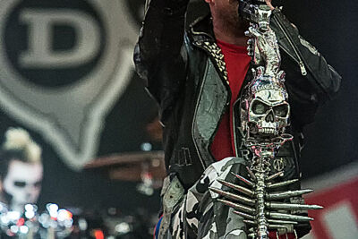 Five Finger Death Punch @ Rock Im Revier 2015, foto 16, foto's door Edwin Houdevelt - FrontView Magazine