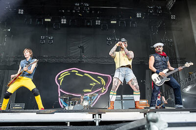 Turbonegro @ Rock Im Revier 2015, foto 13, foto's door Edwin Houdevelt - FrontView Magazine