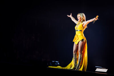 Helene Fischer - Farbenspiel @ Ethias Arena, picture 12, photographed by Elke Briers - FrontView Magazine