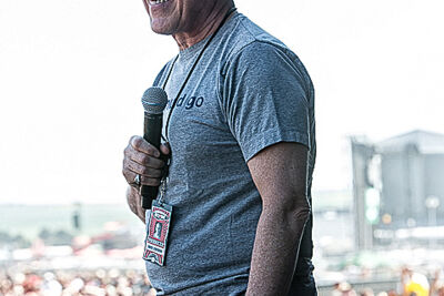 Donots @ Rock Am Ring 2015, foto 2, foto's door Edwin Houdevelt - FrontView Magazine