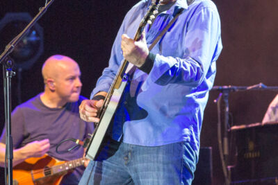 Mark Knopfler @ Sportpaleis, picture 12, photographed by Stef Dierckx - FrontView Magazine