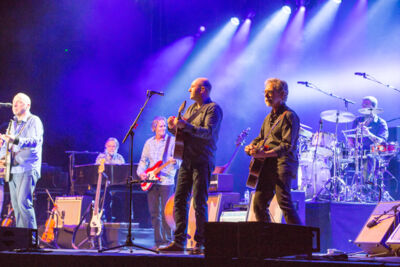 Mark Knopfler @ Sportpaleis, picture 16, photographed by Stef Dierckx - FrontView Magazine