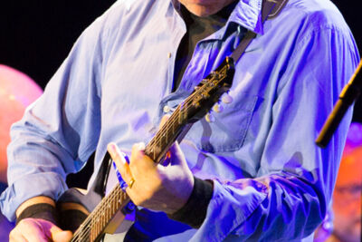 Mark Knopfler @ Sportpaleis, picture 23, photographed by Stef Dierckx - FrontView Magazine