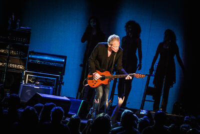 Fleetwood Mac @ Sportpaleis, picture 4, photographed by Elke Briers - FrontView Magazine