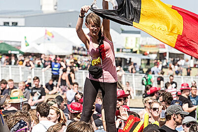 Royal Republic @ Rock Am Ring 2015, foto 5, foto's door Edwin Houdevelt - FrontView Magazine