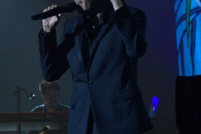 Julien Clerc @ Vorst Nationaal, foto 9, foto's door Bart Baevegems - FrontView Magazine
