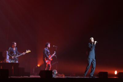 Julien Clerc @ Vorst Nationaal, foto 18, foto's door Bart Baevegems - FrontView Magazine