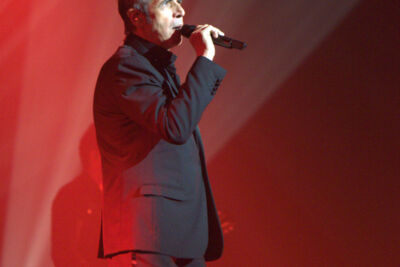 Julien Clerc @ Vorst Nationaal, foto 27, foto's door Bart Baevegems - FrontView Magazine