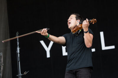 Yellowcard @ NOVA ROCK 2015, foto 5, foto's door Dorien Goetschalckx - FrontView Magazine